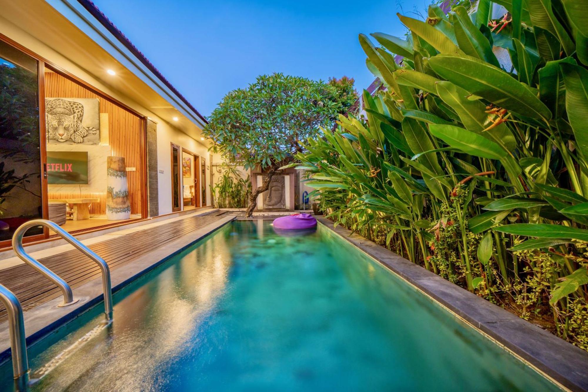 Paradise * Seminyak (Bali)