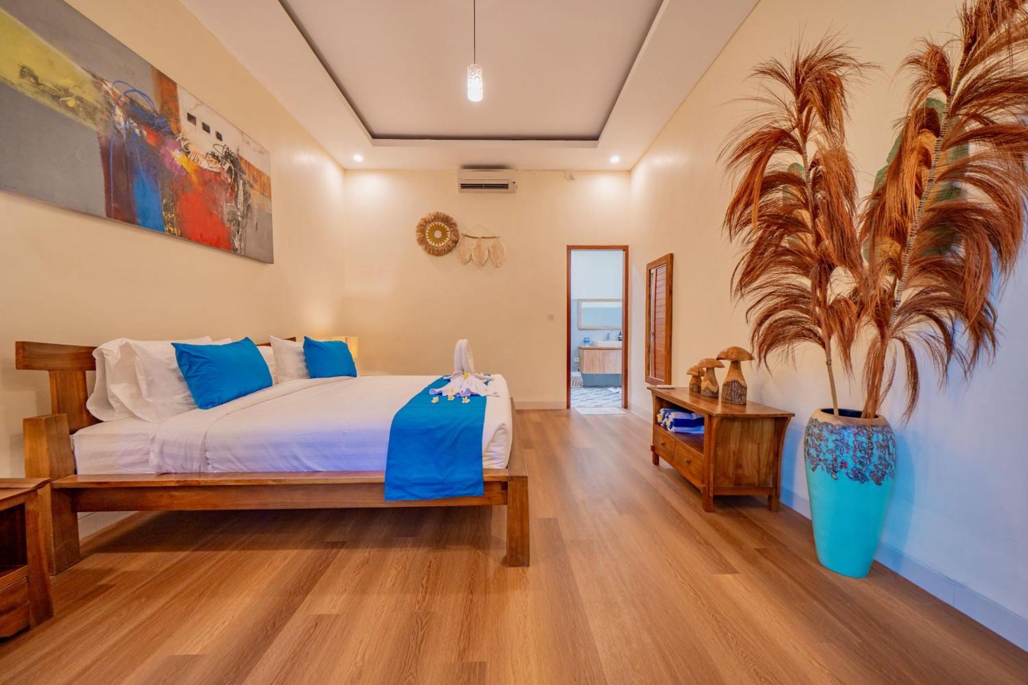 Paradise Villa *